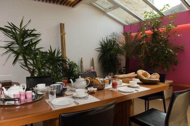 Chambres D'Hotes Les Tilleuls Cognac Esterno foto