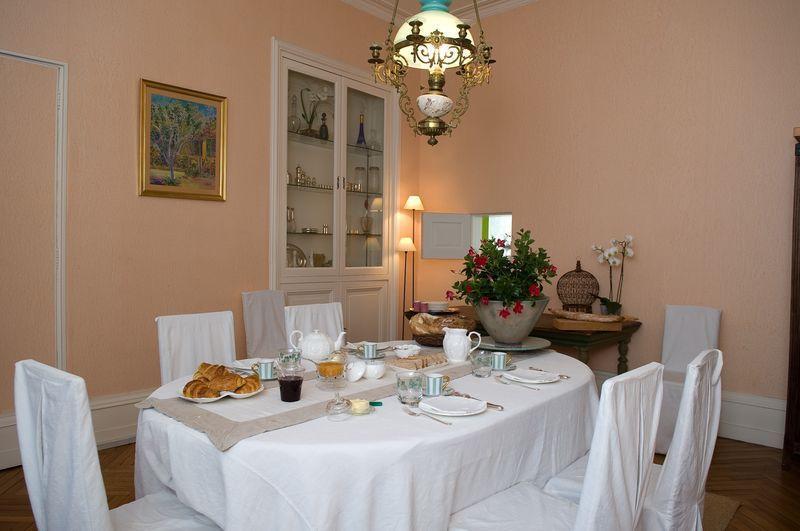 Chambres D'Hotes Les Tilleuls Cognac Esterno foto